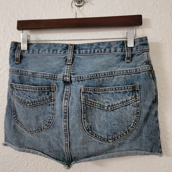 Free People Beat of The Music Mini Denim Skirt Women's Size 2 Medium Wash - Picture 4 of 6